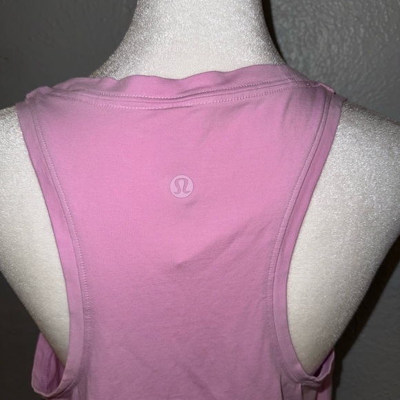 NWOT Lululemon Love Tank Top Size 8 Dahlia Mauve - Picture 3 of 4
